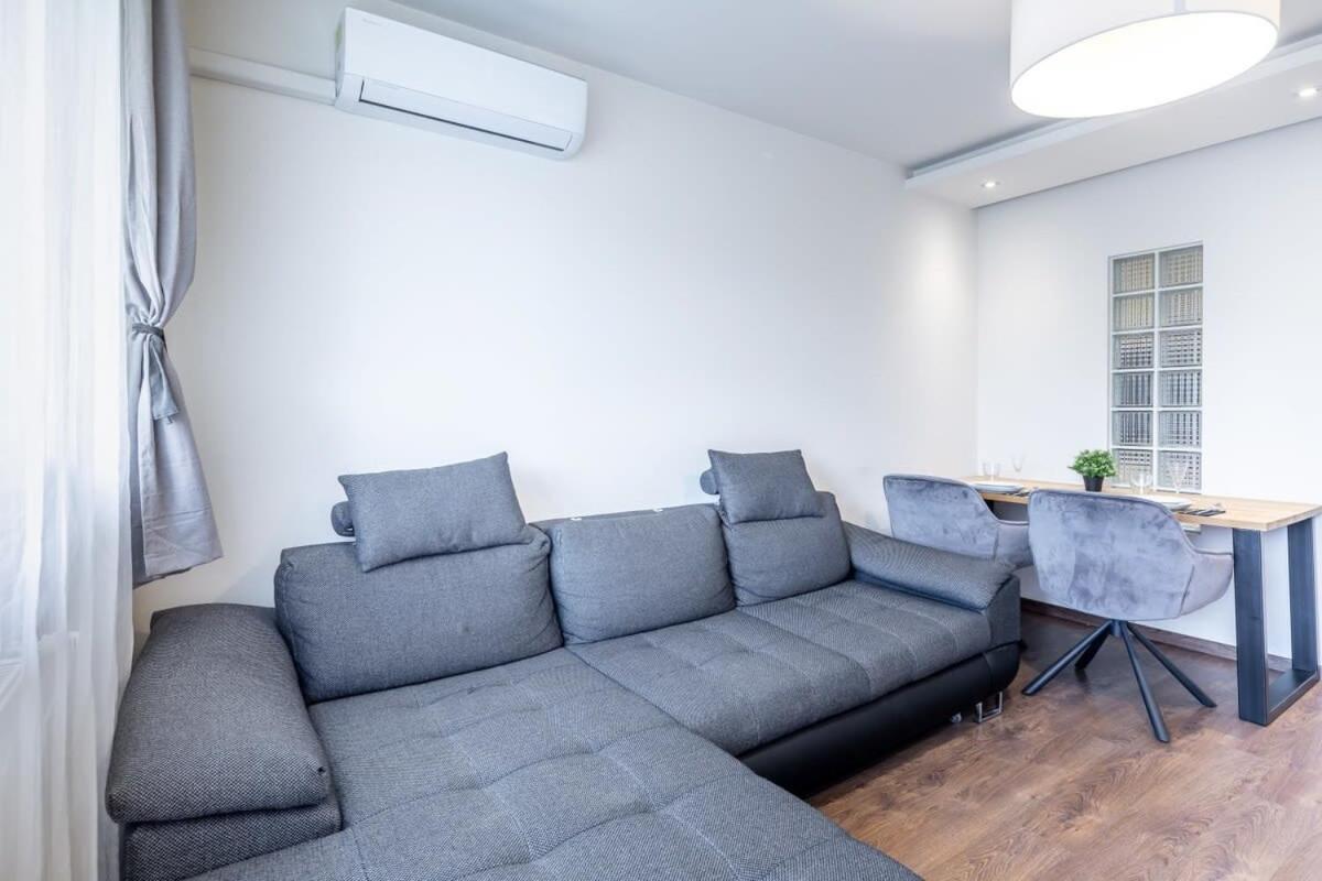 Cozy Quiet Apartment With A Balcony Budapešť Exteriér fotografie