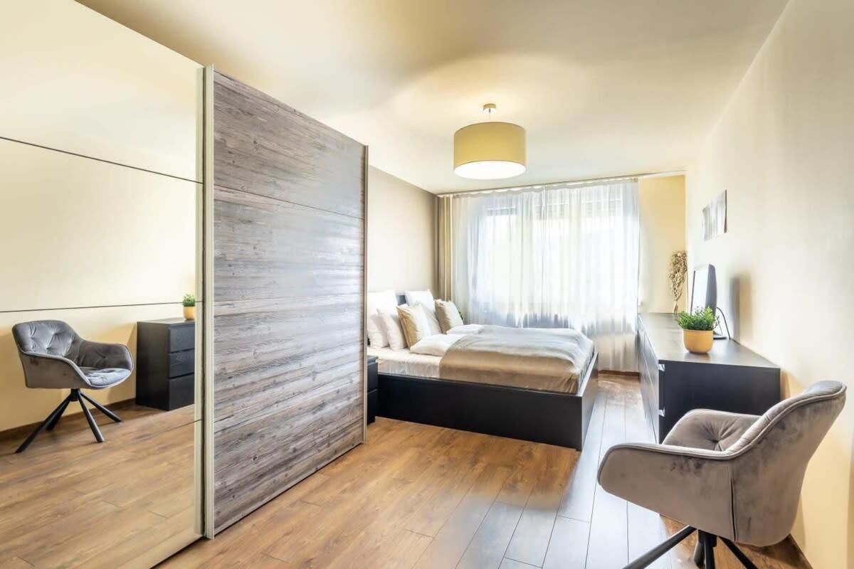 Cozy Quiet Apartment With A Balcony Budapešť Exteriér fotografie